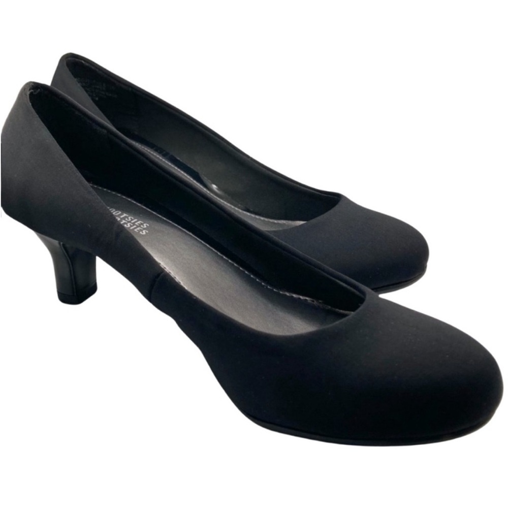 Mootsies Tootsies Pumps